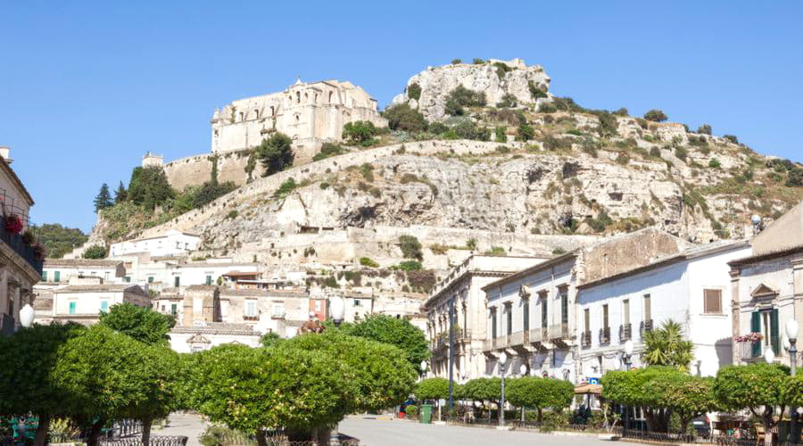 Naše zásoby zahrnují širokou škálu vozidel.